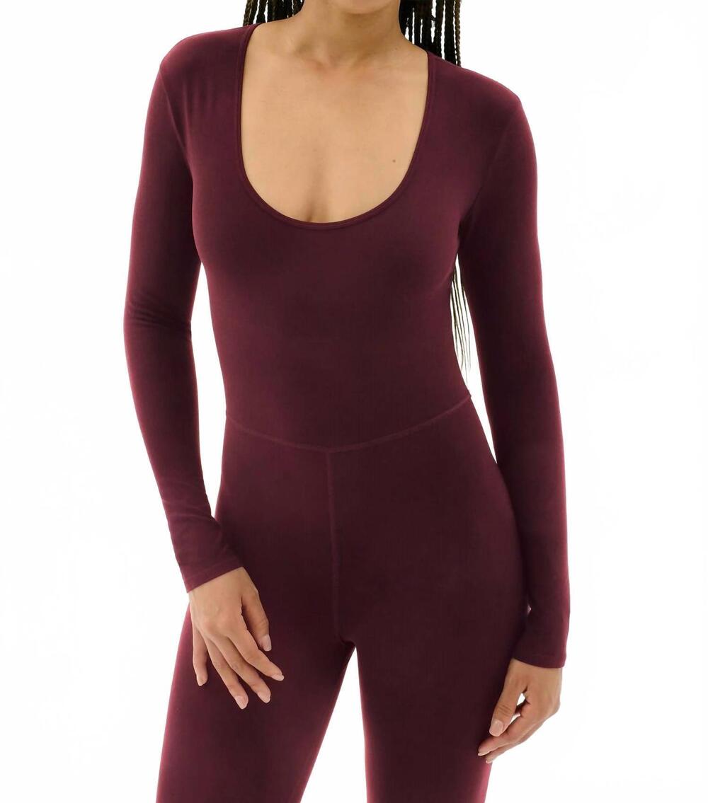 NEW SPLITS59 chloe airweight scoop neck jumpsuit in dark cherry